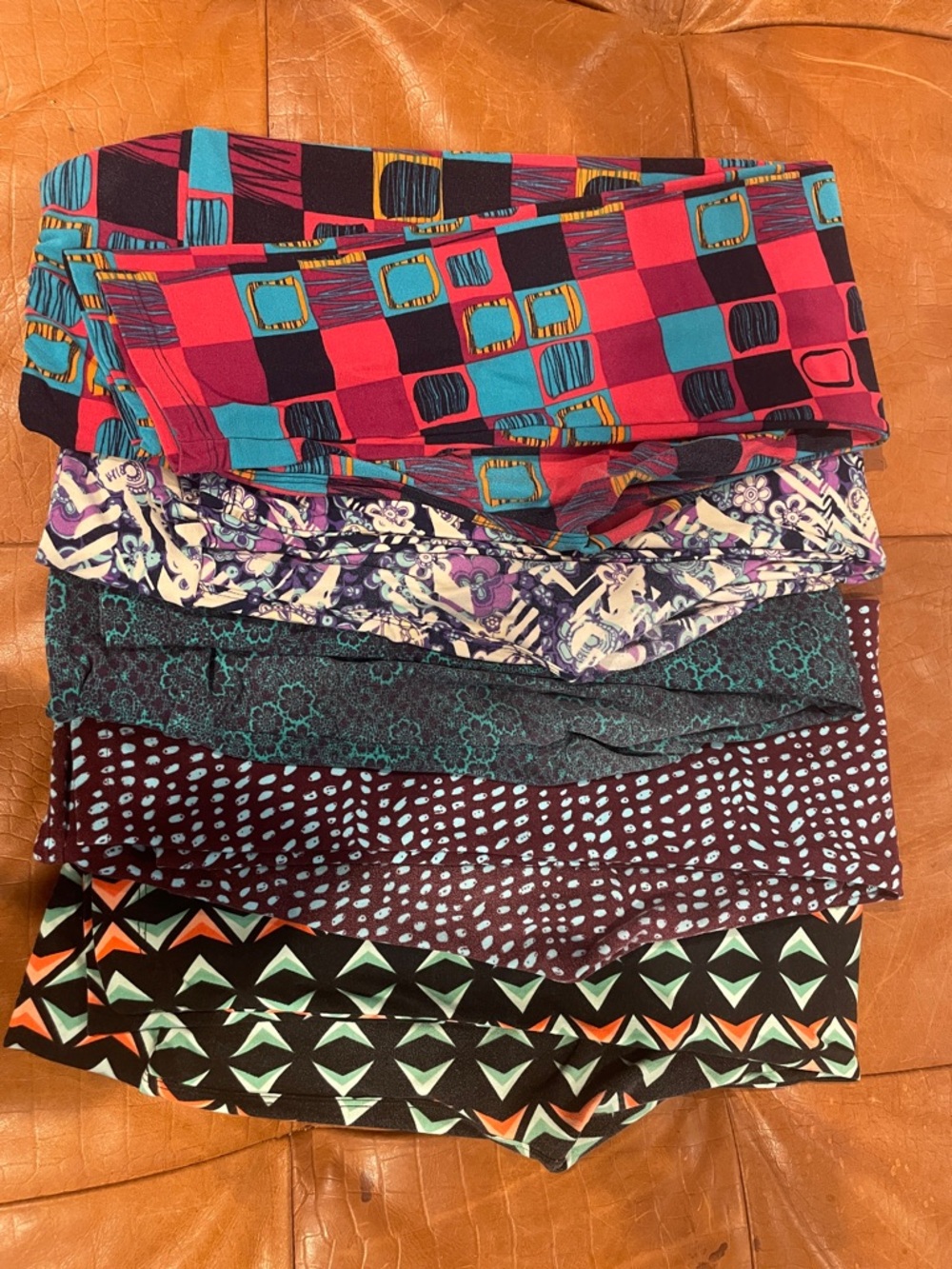 LuLaRoe Colorful Geometric & Patterned Leggings Bundle - Teal Pink Purple Black